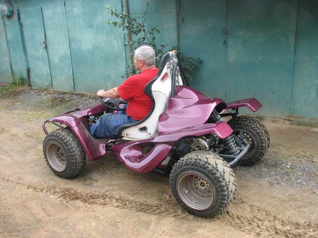 Багги электромобиль от Валерия Васильевича (вид сбоку)