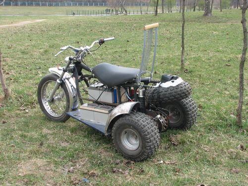 Электротрайк от Валерия Васильевича (вид сзади)